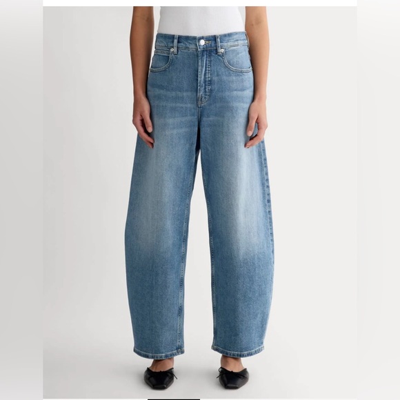 Everlane Way High Curve Jean - Picture 3 of 3